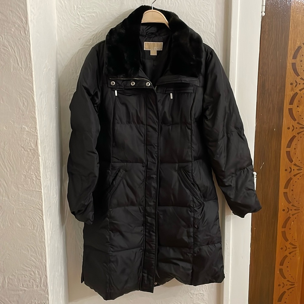 MICHAEL Michael Kors Black Puffer Coat